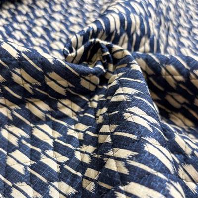 TISSU MATELASSE KURENAI 36560-3A - COTON-POLYESTER  - 110 CM 