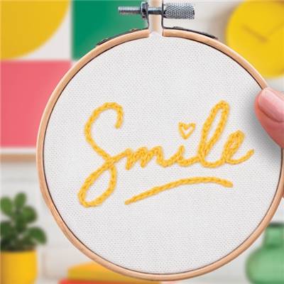 FRENCH'KITS - BRODERIE DCORATIVE - SMILE
