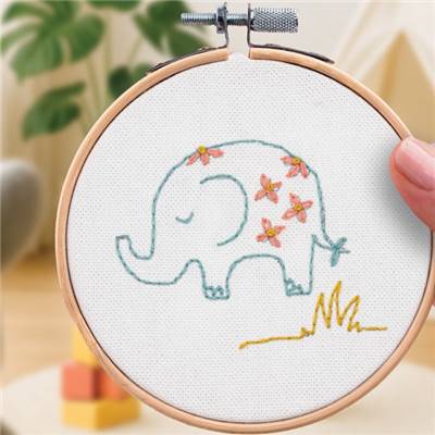 FRENCH'KITS - BRODERIE DÉCORATIVE - ELEPHANT