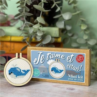 MINI KIT POINT DE CROIX - JE T'AIME ET CETACE !