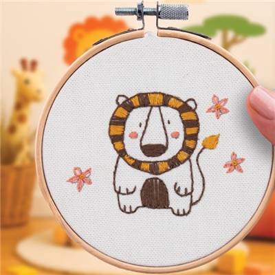 FRENCH'KITS - BRODERIE DÉCORATIVE - LION